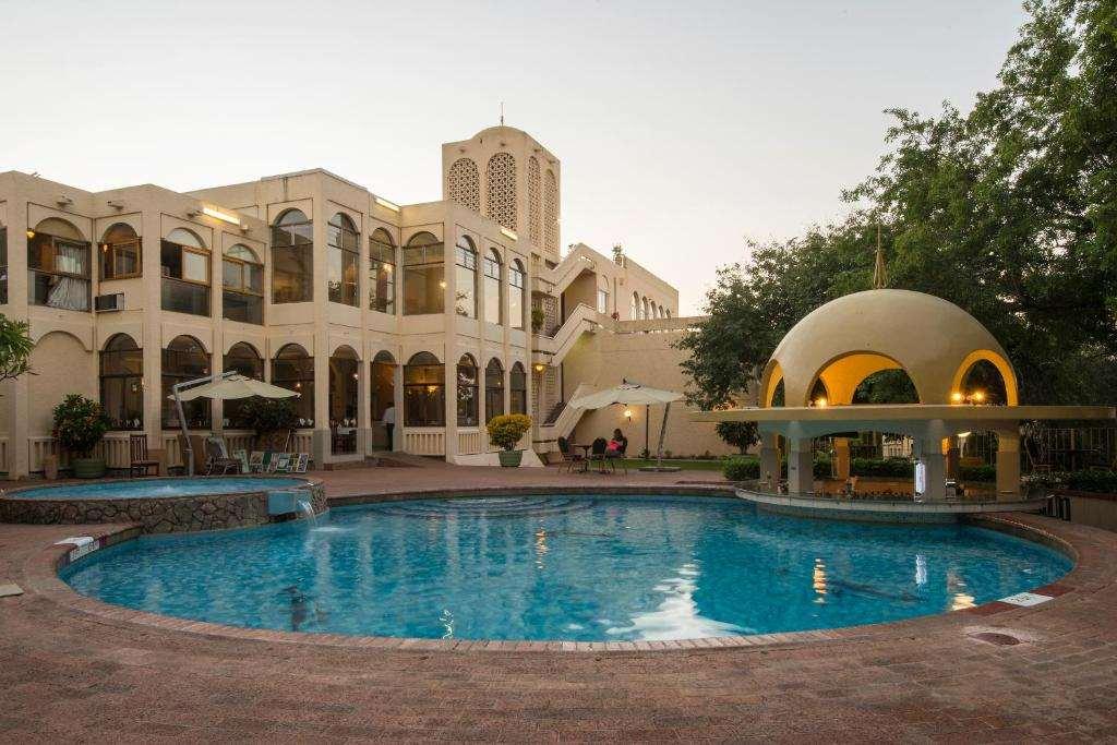Victoria Falls Rainbow Hotel מראה חיצוני תמונה