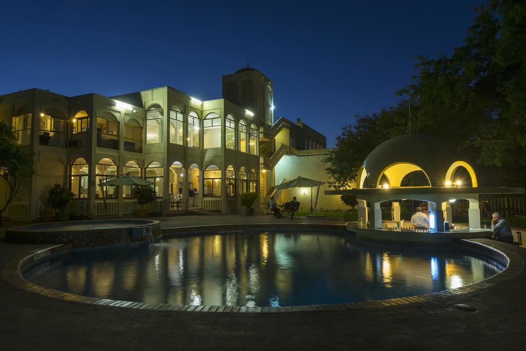Victoria Falls Rainbow Hotel מראה חיצוני תמונה