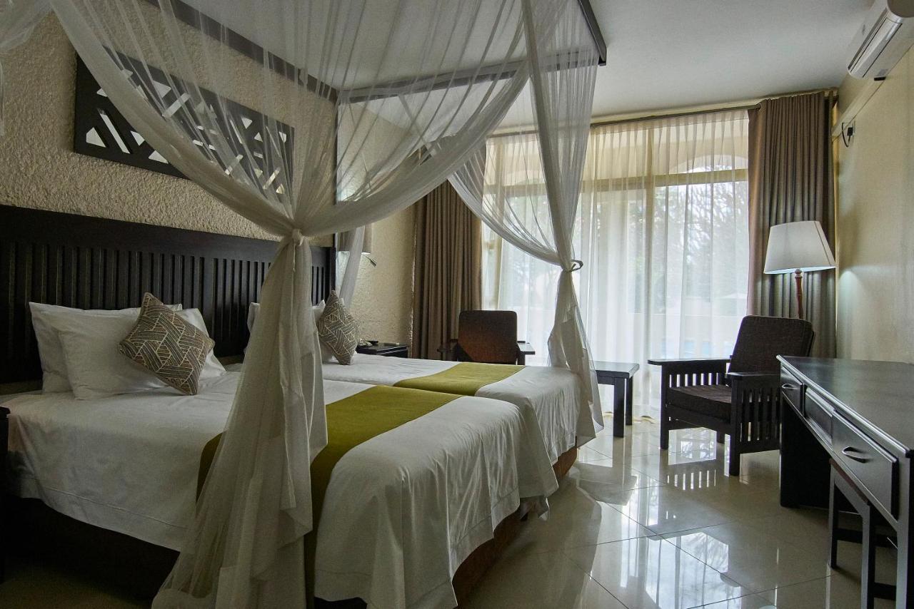 Victoria Falls Rainbow Hotel מראה חיצוני תמונה