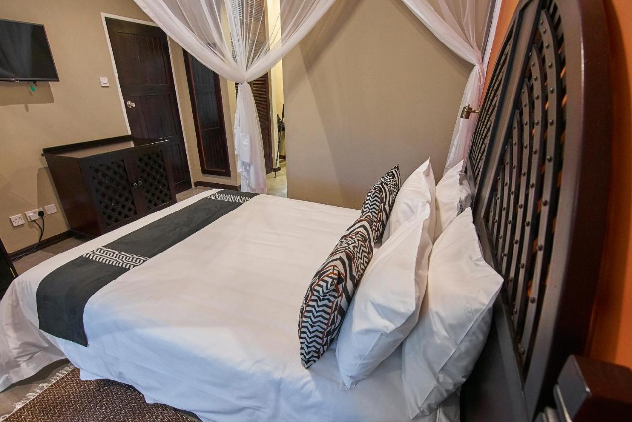 Victoria Falls Rainbow Hotel מראה חיצוני תמונה