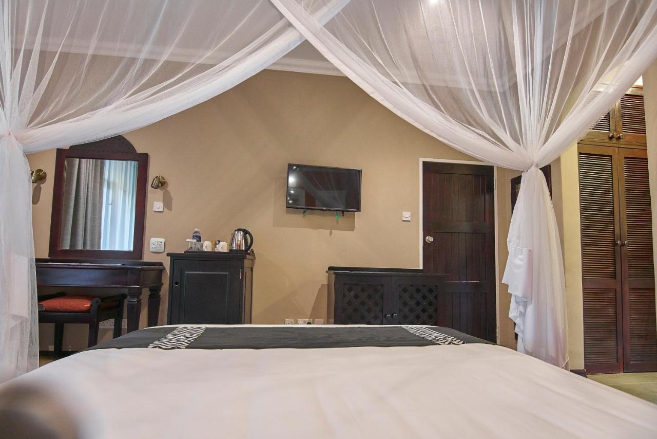 Victoria Falls Rainbow Hotel מראה חיצוני תמונה